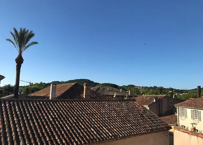 Village - Duplex Lumineux Avec Vue Magnifique Sur Les Toits Appartement Saint-Tropez